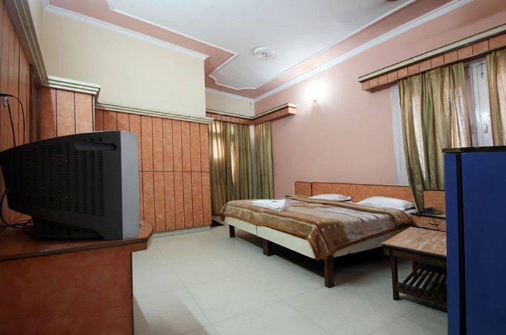 Hotel Midtown Haridwār Exterior photo